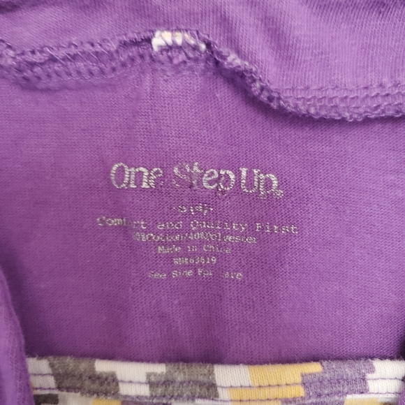 Lot of Girl's Tunic, Dress, and Romper - Picture 10 of 10